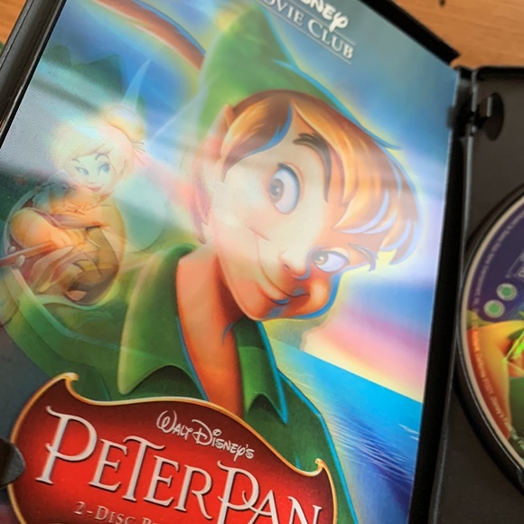 Peter Pan Platinum Edition DVD set EUC - Picture 5 of 7